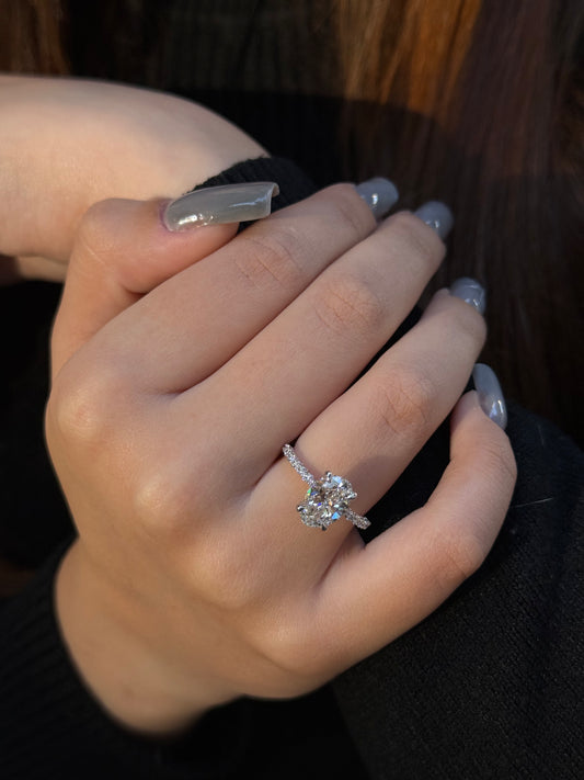 Oval cut diamond engagement ring 2.09ct